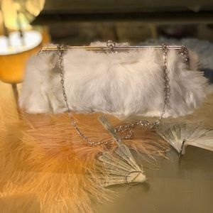 La Regale Ivory Fur Bridal Clutch w/Silver Frame